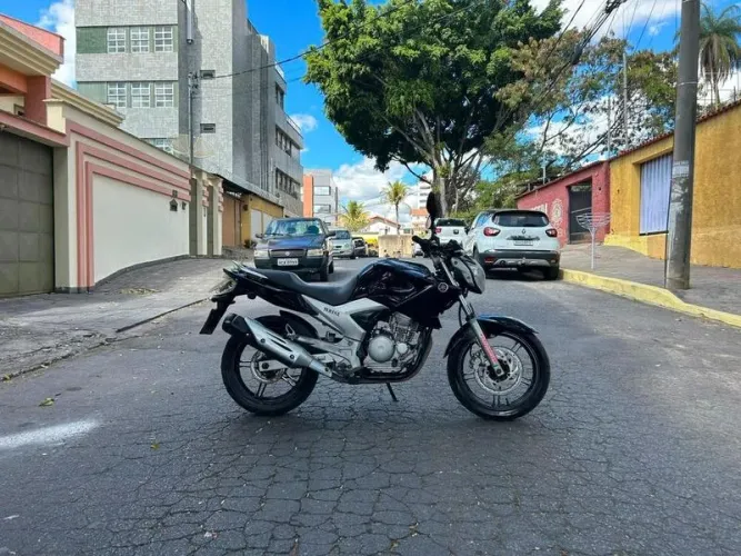YAMAHA FAZER YS250 2015