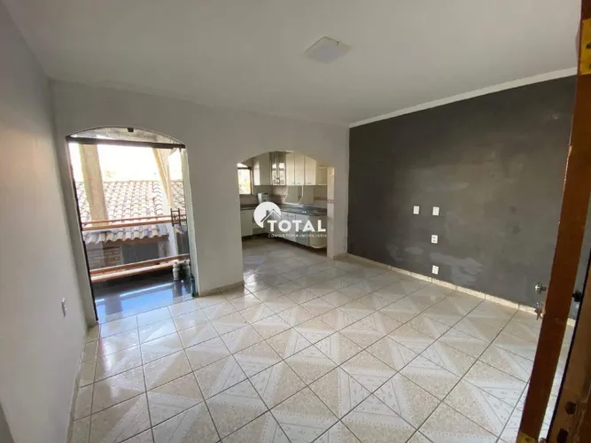 Casa com 2 quartos para aluguel no bairro Vila Independência em Mauá | 1 vaga