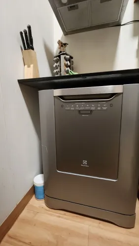 Lava louças Electrolux 14 Serviços