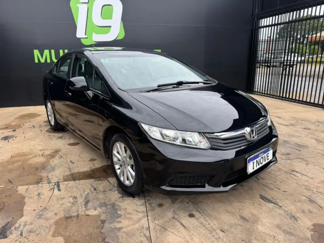 Honda Civic Sedan LXS 1.8/1.8 Flex 16V Mec. 4P 2014