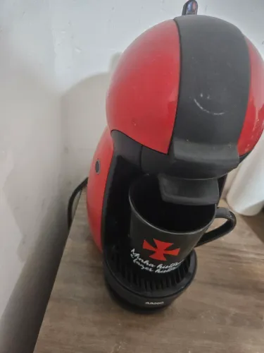 Vendo maquina de cafe dolce gusto