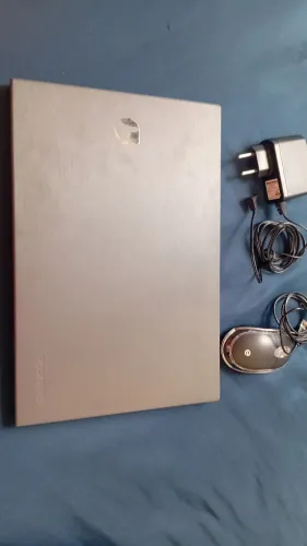 Vende-se notebook Positivo em ótimo estado