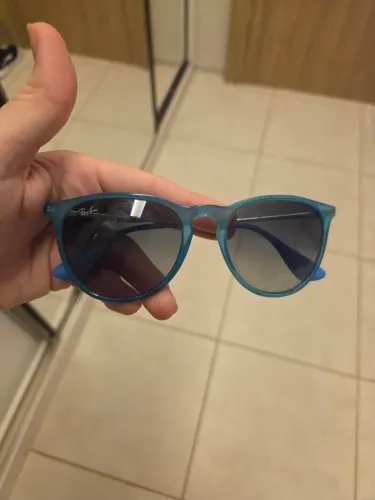 Óculos de sol rayban modelo erika