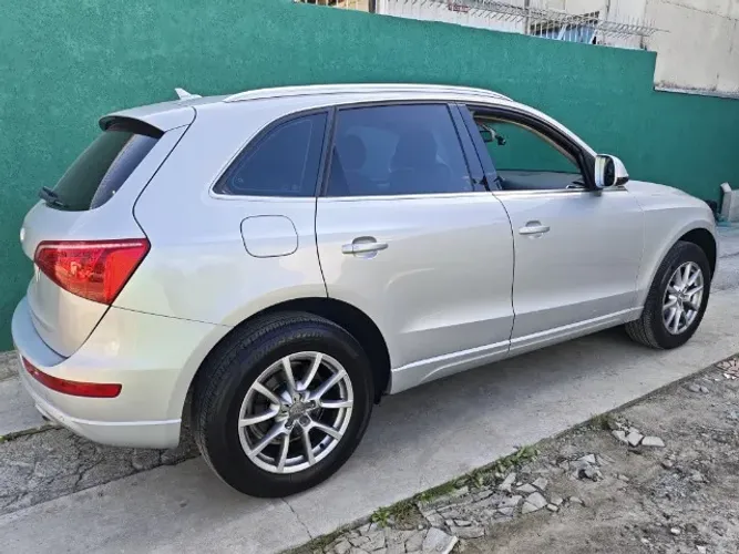 Audi Q5 2.0 16V TFSI Quattro S Tronic 2010
