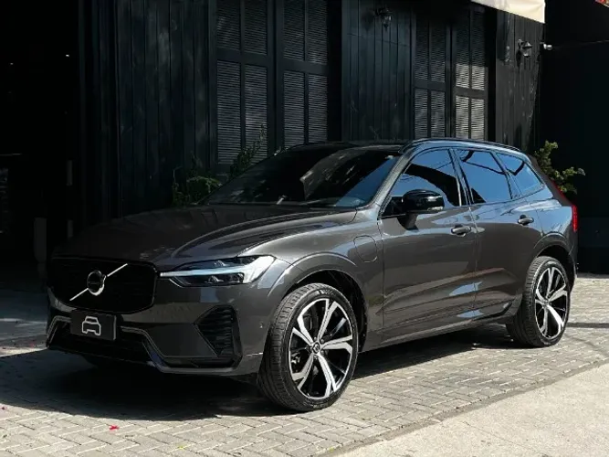 Volvo XC-60 XC 60 T-8 Híbrido R-design 2.0 5P 2022