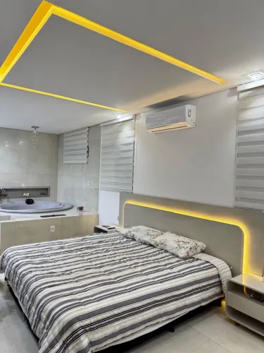 Casa nova com piscina no Residencial Flamboyant perto do Aeroporto e Embraer