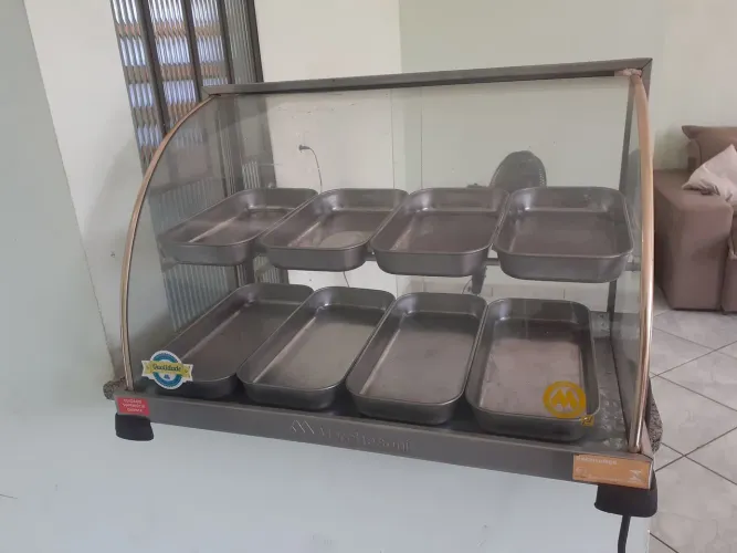 Vendo Estufa para salgados excelente estado 