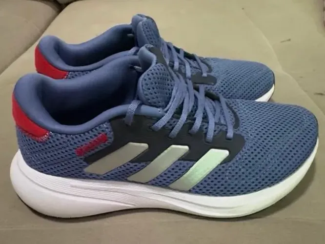 Vende se 2 pares, Tênis Adidas Response Runner