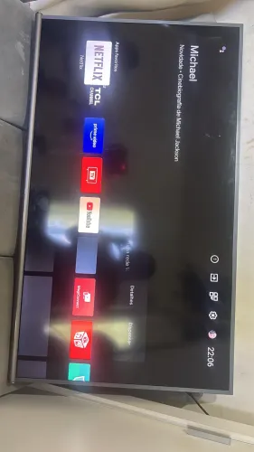 TV TCC 42 polegadas detalhe não estou com controle