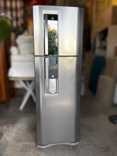 Geladeira Electrolux Inox Frost Free - 382 Litros