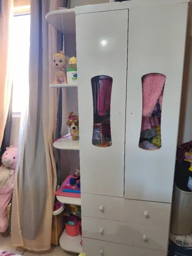Guarda roupa infantil 