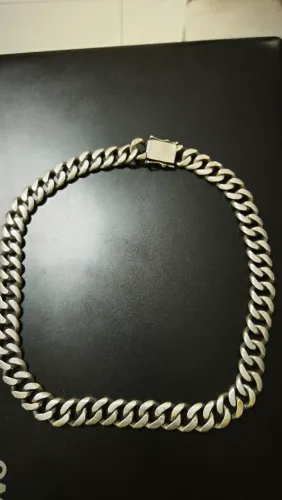 Cordão de prata