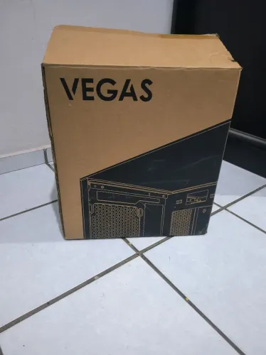 Gabinete Gamer Bluecase Vegas BG-059B - Vidro Temperado