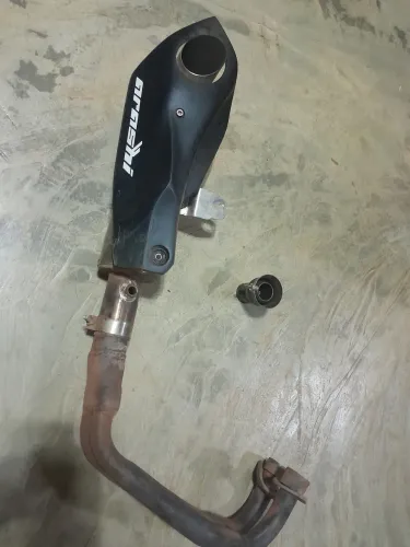 Vende-se Escapamento Arashi para Yamaha Yzf R3 2020/2025