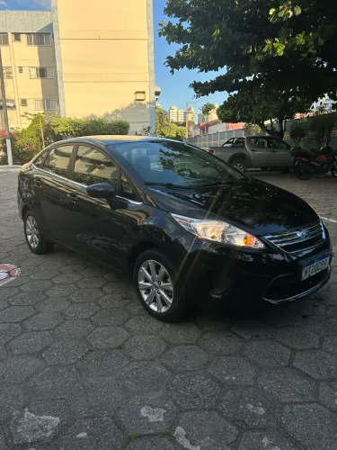 Ford Fiesta Sedan SE 1.6 16V Flex 4P 2011