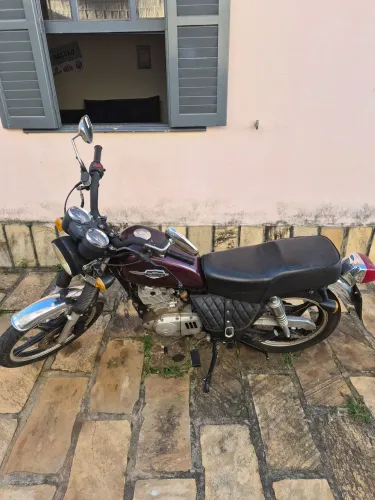 Suzuki intruder 125 2012