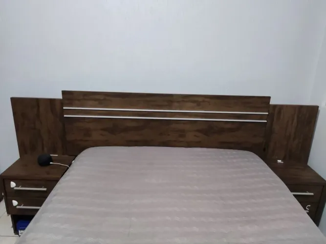 Vendo Cabeceira marrom Regulável 