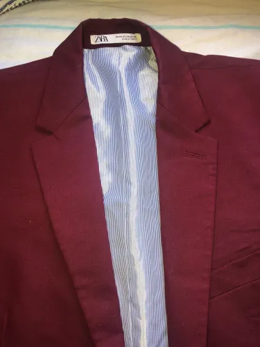 Blazer Corte slim Zara Tam 44 Vinho