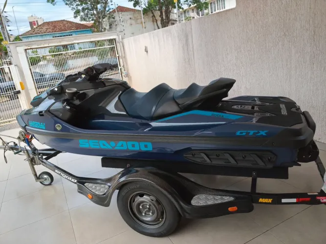 Jet ski Sea-Doo GTX 230 ano 2024
