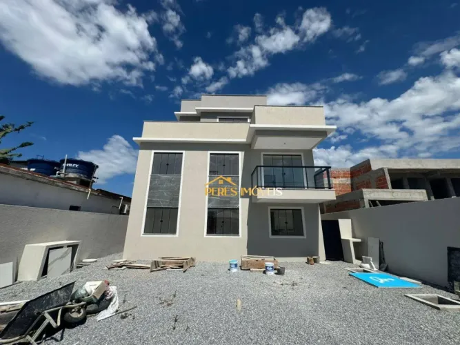 Cobertura à venda, 95 m² por R$ 380.000,00 - Ouro Verde - Rio das Ostras/RJ