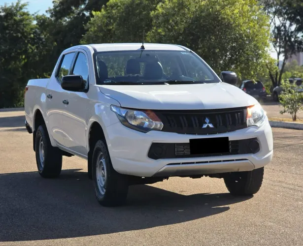 Mitsubishi L200 Triton Sport GLS 2.4 CD Diesel Aut. 2019
