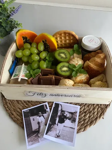 Cesta de Café da Manhã Presente Especial