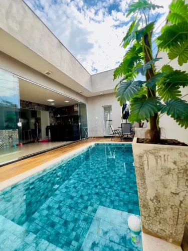 Casa à venda no condomínio Residencial Quinta Ranieri Blue em Bauru-SP.