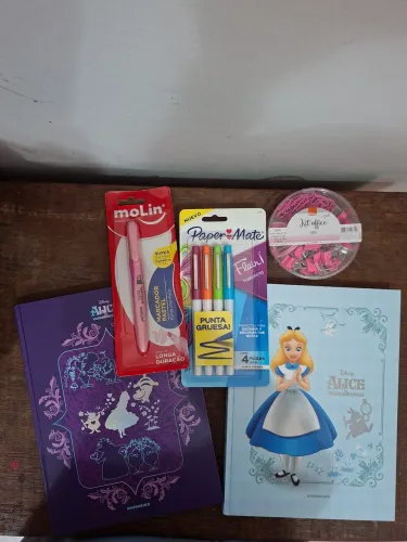 Kit 3 - cadernos Animativa Alice no País das Maravilhas