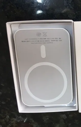 Carregador por Indução com Adaptador e Cabo USB-C de 1 metro