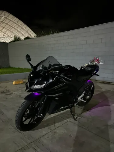 YAMAHA R15 2025 | ÚNICA DONA | 11.000 KM.