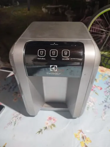 PURIFICADOR DE ÁGUA ELETROLUX BIVOLT