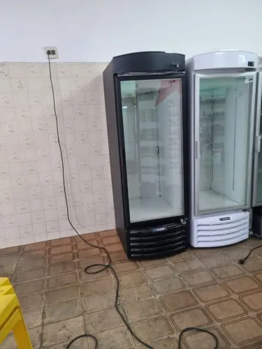 Vende se frezzer Metalfrio VF50
