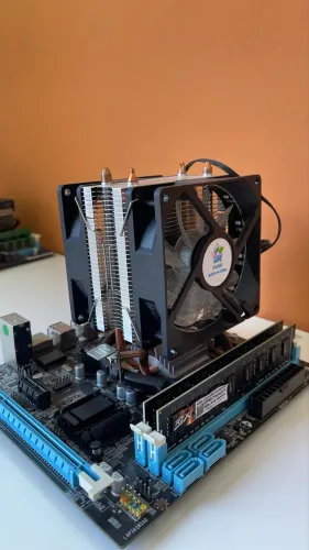 Kit Intel i5 3570 com 16 GB RAM