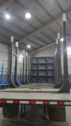 Carroceria transporte de torras reformada 7,5 m com documentação