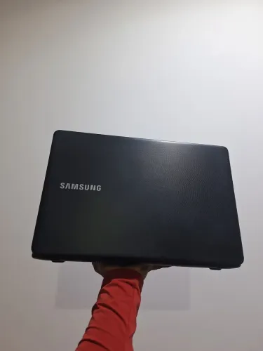 Notebook Samsung windows 11,8GB RAM ddr4,SSD 120gb ,tela grande,15.6 wi-fi 5G(vendo/troca)