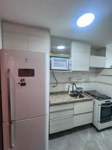 Imóvel para aluguel com 55 metros quadrados com 2 quartos em Jardim América - Paranaguá -