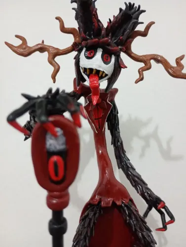 Figures personalizado Alastor forma demoníaca.