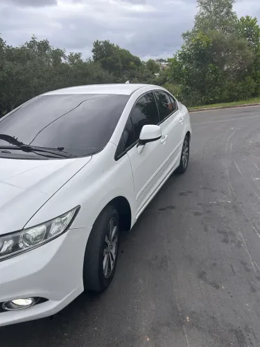 Honda Civic Sedan LXS 1.8/1.8 Flex 16V Aut. 4P 2013