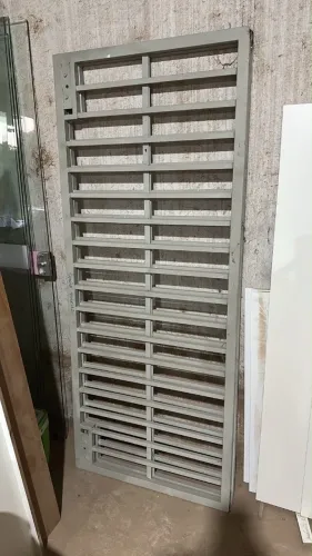 Grades de Proteção para Porta Comercial