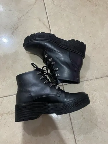 Bota Dakota n37