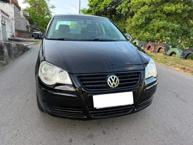 Volkswagen Polo Sedan 1.6 MI Total Flex 8V 4P 2010