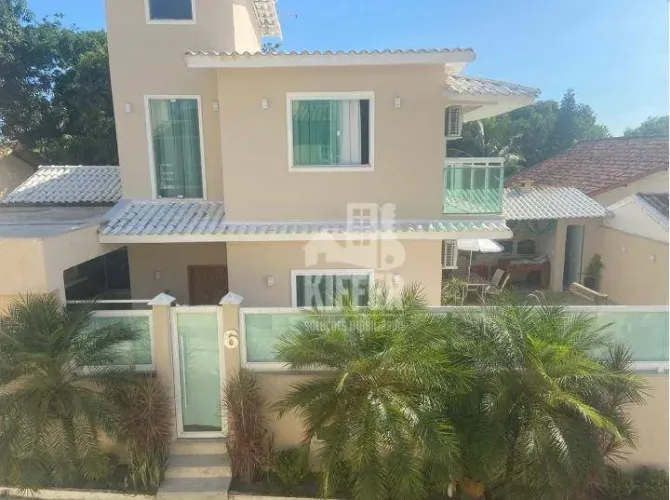 Casa com 3 dormitórios para alugar, 105 m² por R$ 5.553,76/mês - Araçatiba - Maricá/RJ