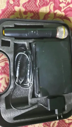 Vendo microfone pouco usado precinho