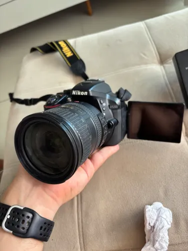 Nikon d5300 + lente 18-200mm