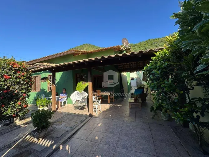 Casa com 4 dormitórios à venda, 200 m² por R$ 890.000,00 - Piratininga - Niterói/RJ