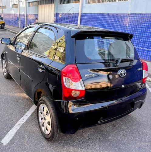 Toyota Etios XS 1.3 Flex 16V 5P Mec. 2013