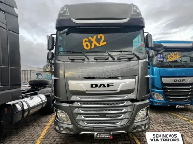Caminhão DAF XF 480 Super Space Cab 6x2 - 2023/2024 DAF Teto Alto | Revisado e com garanti