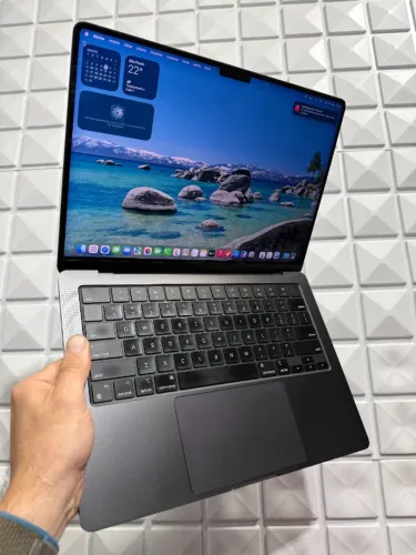 *MacBook Pro, 512Gb/18Gb, M3 Pro- Garantia - Loja física