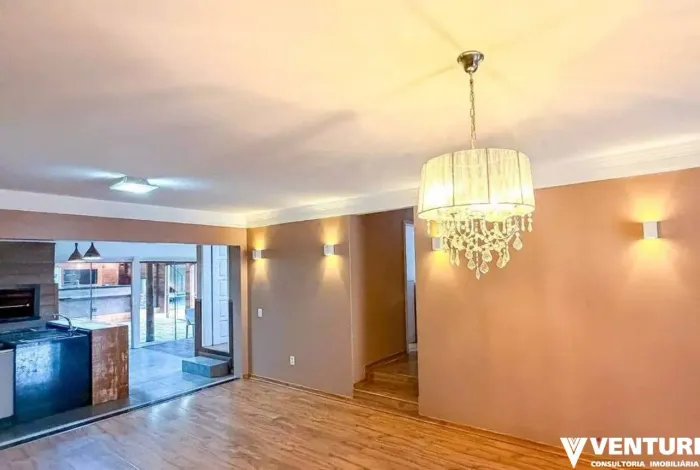 Casa com 5 dormitórios para alugar, 230 m² por R$ 6.063,00/mês - Velha - Blumenau/SC