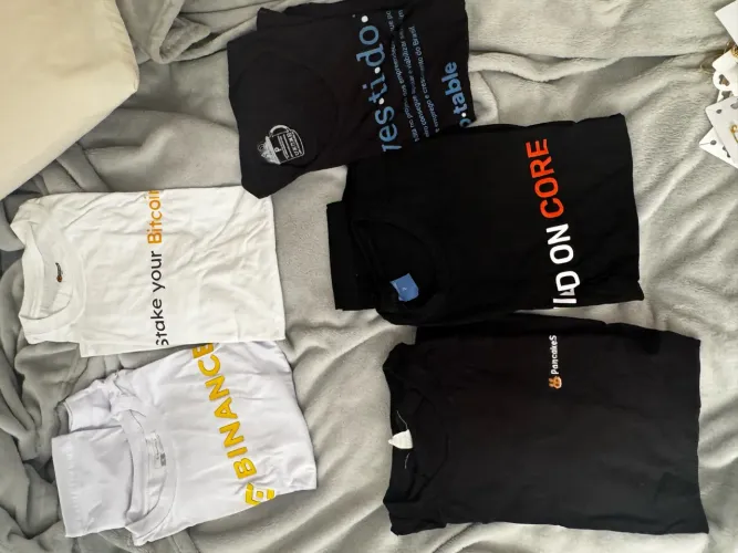 Kit camisetas algodão novas P M